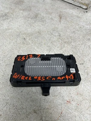 BMW M5 2019 módulo de control de cargador inalámbrico OEM  Foto 1 de 4