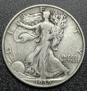 1939-D Walking Liberty Half Dollar Nice Original Half 313 - Picture 1 of 4