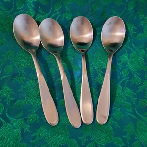 Splendide Danica ( Dune ) Stainless 18/10 Four Tablespoons China - Picture 1 of 3