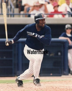 Tony Gwynn Padres HOFer 8x10 "TYPE 1" Foto "COVER SHOT JAN. 98 BB DIGEST" - Bild 1 von 3