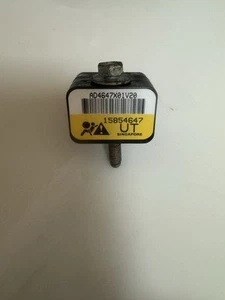 ✅ 07 - 08 Chevy GMC Cadillac Front Bumper Sensor 15854647 OEM - Picture 1 of 1