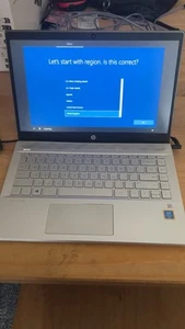 HP Pavillion 14 pentium gold 4417U 4gb 128gb ssd 14” laptop - Picture 1 of 2