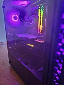 Komputer Gamingowy Aorus - Zdjęcie 1 z 5
