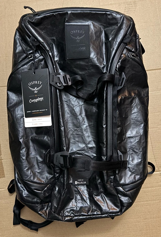 Mochila Osprey X Carryology Archeon Fujin Negra Edición Limitada *Nueva Con Etiqueta* Foto 1 de 1