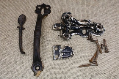 "Antiguo pestillo para pulgar puerta de granero casa de campo puerta de ático 7"" manija pantalla corazón de hierro pintado" Foto 1 de 4