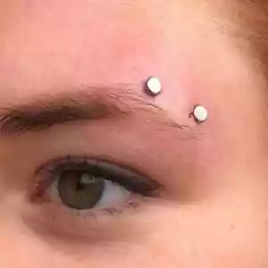 14G Internally Threaded Titanium Flat Disc Staple Surface Tragus Face Piercing - Picture 1 of 5