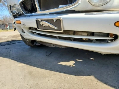 Parachoques delantero deportivo Jaguar XJ8 XJR XJ 1998 1999 00 01 02 2003 PARRILLA INFERIOR BLANCO Foto 1 de 4