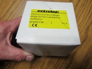 New Entrelec 30640011 Cam Rotary Switch VY10/D/013/H10/SA39R-NOIR/S7027180 - Picture 1 of 3