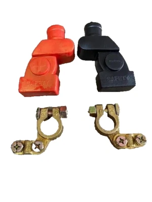 DATSUN B210 B310 510 FAIRLADY 240Z 260Z 280Z 620 720 BATTERY TERMINAL BRASS SET. - Image 1 of 4