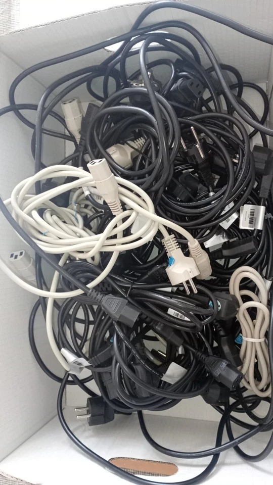 50 x Kaltgerätekabel  3 Polig siehe Bild, diverse - Bild 1 von 1