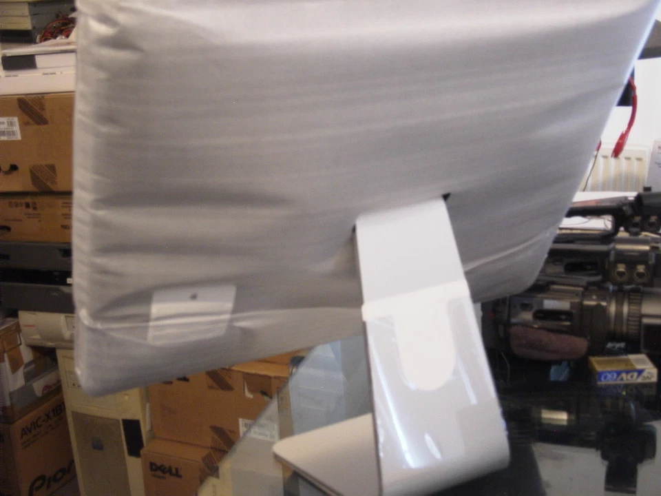 Apple iMac Intel 3.06Gh 4Tb 16Gb 21.5in FINAL CUT STUDIO WE HAVE OTHER iMac Also - Image 1 of 1