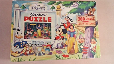 VINTAGE WALT DISNEY SNOW WHITE & THE SEVEN DWARFS JIGSAW PUZZLE 300 PC COMPLETE - Image 1 of 4