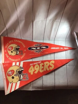 Lote de 2 banderines de fieltro vintage de los años 80 de los San Francisco 49ers con licencia oficial Foto 1 de 4