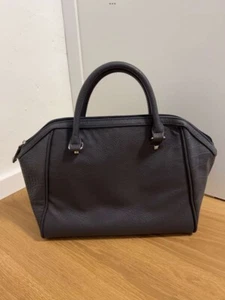 H&M dunkelblaue Handtasche Tasche graublau blau Trapez Henkeltasche Henkel - Bild 1 von 1