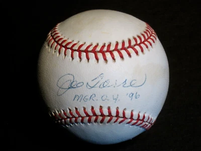 JOE TORRE SIGNED AUTOGRAPHED "MGR OF THE YEAR 96" OFFICIAL WORLD SERIES BALL PSA - Image 1 of 4