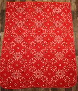 Vintage Blanket Heavy Red White Floral Reversible Paisley Sun Burst Size 84x68" - Picture 1 of 9