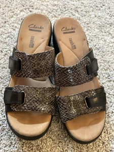 Sandali Clarks neri pelle di serpente slip on comodi zeppa Delana Fenela 6,5M - Foto 1 di 9