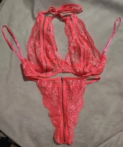 Dreamgirl DESSOUS 2-TEILIG sexy HEISS ROSA Spitze REISSVERSCHLUSS BRUSTSCHRITT Einheitsgröße Oh My! - Bild 1 von 12