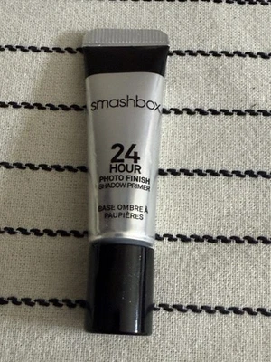 Smashbox 24 HOUR Photo Finish Shadow Primer (0.14 oz.) Travel NO BOX - Image 1 of 2