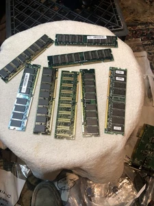 LOT 8 UNMARKED SDRAM FOR PC,168 PINS CAME FROM GOOD PC .32-64 MB,VTG - Picture 1 of 5