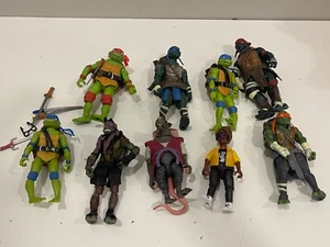 Lote de 9 figuras mixtas de Tortugas Ninja adolescentes TMNT astilla abril oneill ++ - Imagen 1 de 4