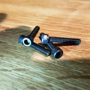 4-40 Socket Head Cap Screw. Alloy Steel. Black Oxide Finish. - Picture 1 of 1