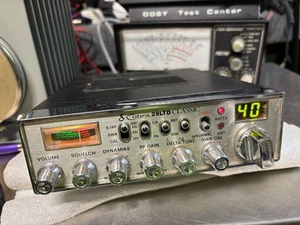 COBRA 29 LTD CLASSIC 40 CHANNEL CB RADIO WORKING RADIO WITH EXTRAS CHANNELS - Zdjęcie 1 z 12