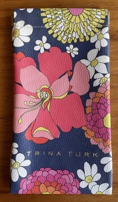 Funda blanda TRINA TURK para gafas o teléfono cierre magnético Foto 1 de 4