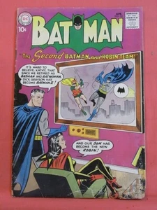 BATMAN #131 - "The Dog that Betrayed Batman," (DC 1940 1st series) - Bild 1 von 11
