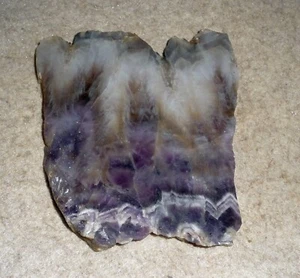 Purple and White Chevron Quartz Amethyst Stone Slab - Bild 1 von 4