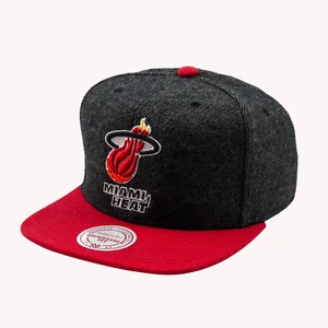 Mitchell and Ness Miami Heat NBA Snapback Cap Black/Red - Bild 1 von 4