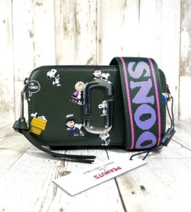 MARC JACOBS Snapshot Bag DARK GREEN 316 Peanuts Snoopy Camera Bag New - Picture 1 of 6