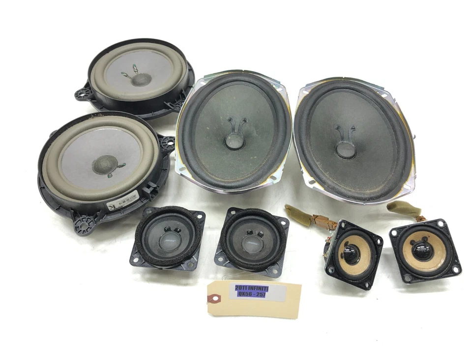 Altavoces delanteros traseros Infiniti QX56 QX80 2011-2017 Bose OEM. Foto 1 de 4