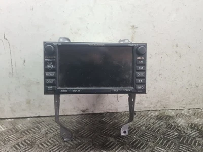 Toyota Avensis radio stereo GPS Sat Nav navigation unit 08662-00910 04-08 - Image 1 of 4