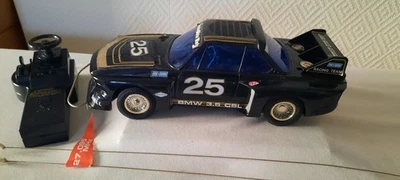 DICKIE 1:16 - BMW 3,5 CSL RC ( läuft schön) ohne OVP - Bild 1 von 4