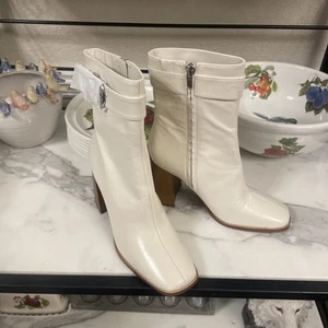Nine West Tarres Bootie New Size 8M ๐จ๐ณ - Picture 1 of 13