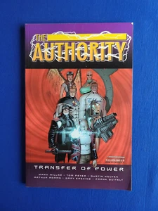 The Authority Book One: Transfer of Power - Imagen 1 de 2