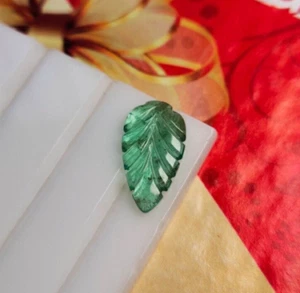 Natural Emerald Carving 2.88 ct 16.5x9mm Loose Untreated Natural Zambian Emerald - Picture 1 of 6