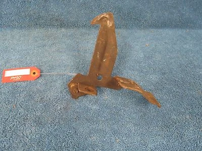 Oldsmobile Delta 88 1973 capó captura de seguridad nos 915 Foto 1 de 3