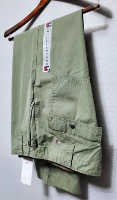 TOMMY HILFIGER 女式拉链飞行宽松版型实用 OLIVE 斜纹棉裤 — 第 1/4 张图片