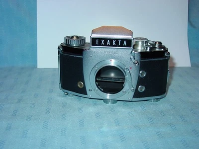 EXAKTA VAREX II b analoge Kamera  FEHLER  !!! - Bild 1 von 4