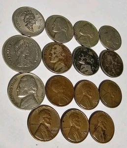 VINTAGE U.S. & 2 Canada Coins Collection Mixed 5 Wheat Pennys 2 Buffalo 5 Nickle - Picture 1 of 12