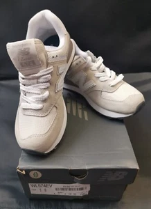 New Balance 574 (Nimbus Cloud White Dark) Gr. UK 3 Neu mit Karton - Bild 1 von 12
