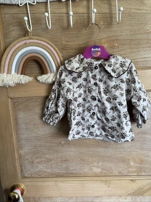Bonita blusa para bebés niñas de 6 a 9 meses de edad  Foto 1 de 3