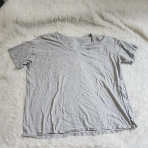 Aerie graues T-Shirt mit V-Ausschnitt und Used-Kanten Oversize Gr. Large - Bild 1 von 8
