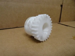 246285 Old-Stock; MFG- Z24-192651 Plastic Gear Wheel 24 Teeth; 3/4"ID - Picture 1 of 5