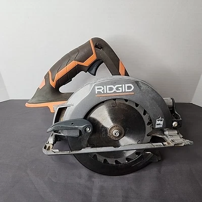 Ridgid R8651  18 Volt  6-1/2" Cordless Circular Saw  Tool Only - Image 1 of 4