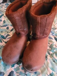 Womens Avon Brown Memory Foam Cable Knit Fold Over Above Ankle Boots Size 10 EUC
