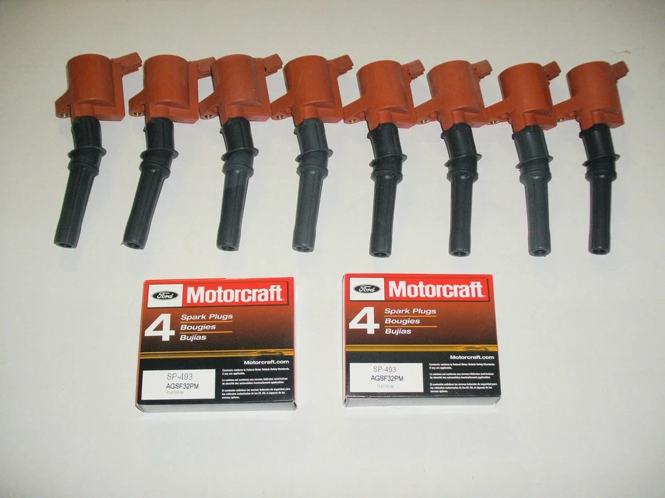 98-2011 Lincoln Town Car 8 bobinas rojas DG508 y 8 enchufes para motocicletas Sp493   Foto 1 de 1