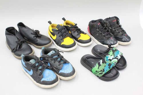 Lotto 5 scarpe Nike Air Jordan sandali 9C e 8 posti eleganti stivali basket gioco